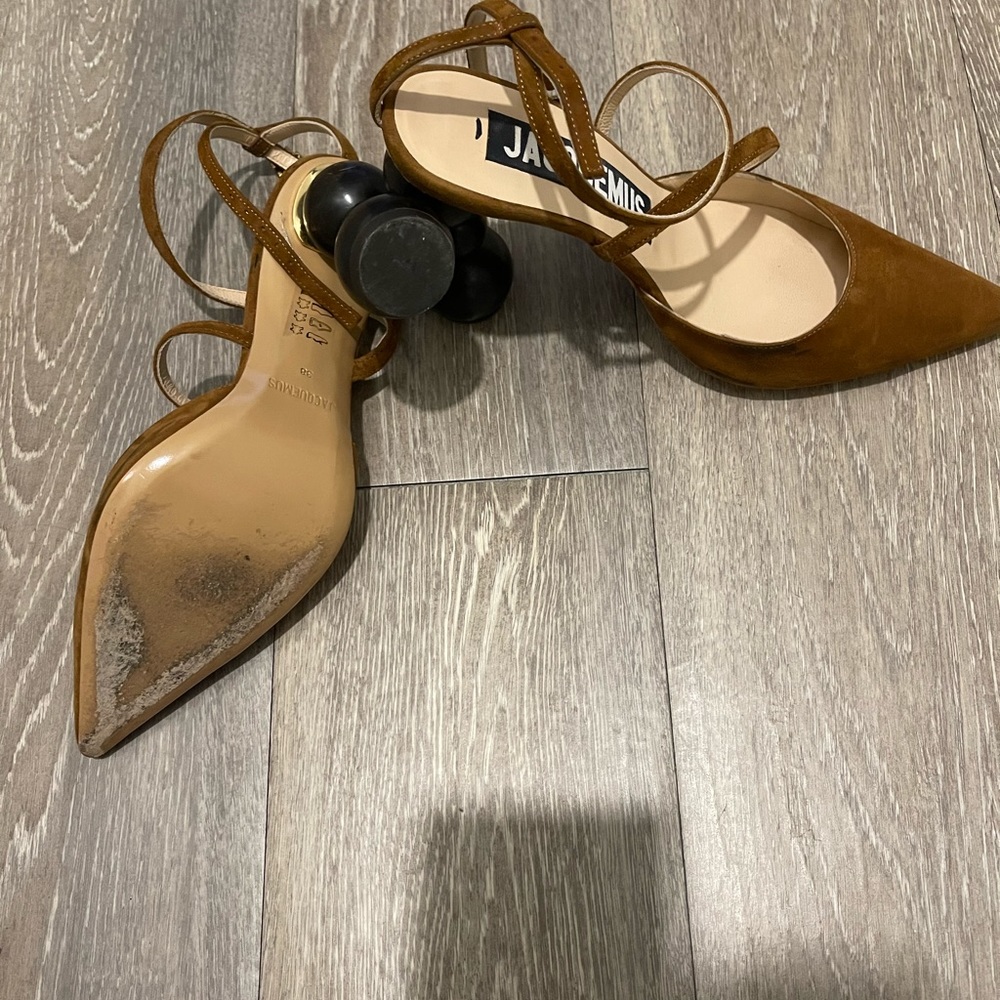 Jacquemus Suede Heels - Picture 4 of 10